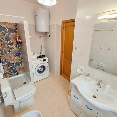 La Perla Rossa - Lido, Vicino Al Mare Apartman